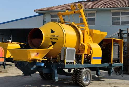 Concrete Mixer With Pump Needs to Adjust Piston Rod